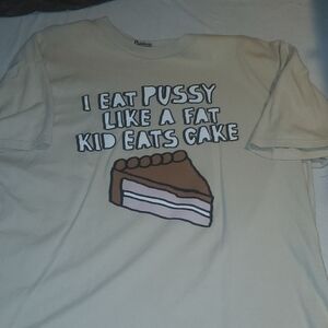 Graphic SPENCER'S XL Adult T-Shirt in Cream and Brown